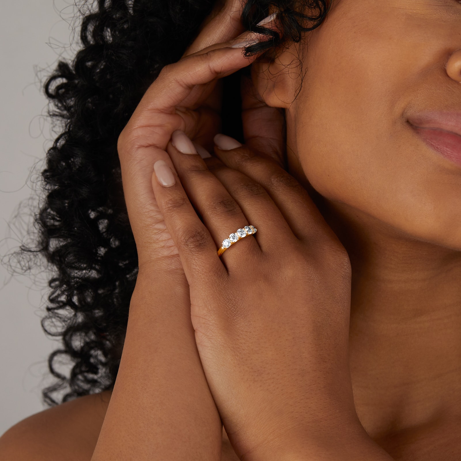 Goldsmiths Exclusive 18ct Yellow Gold 1.00cttw Brilliant Cut 5 Stone Goldsmiths Signature Diamond Eternity Ring