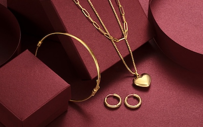 Shop Jewellery on Goldsmiths image